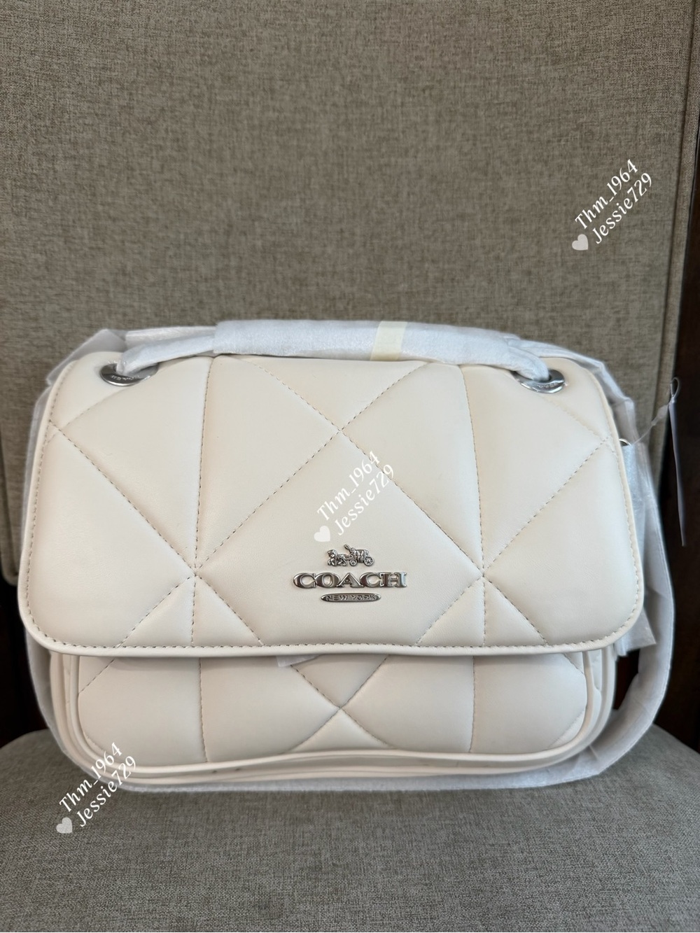 NWT！COACH Klare Crossbody 25 With Puffy Diamond Quilting（CJ611）fast shipping
